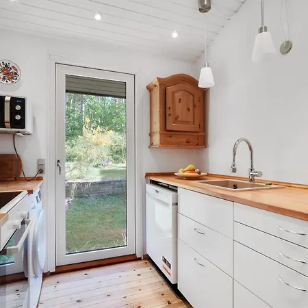 Miona - 725m From The Sea By Interhome Feriehus *